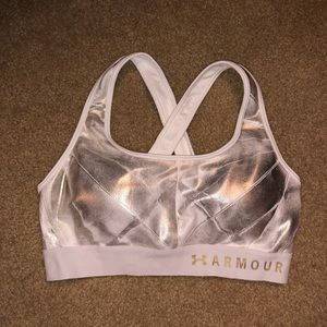 UA Metallic Sports Bra
